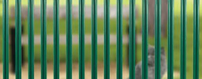 MEtal Fence